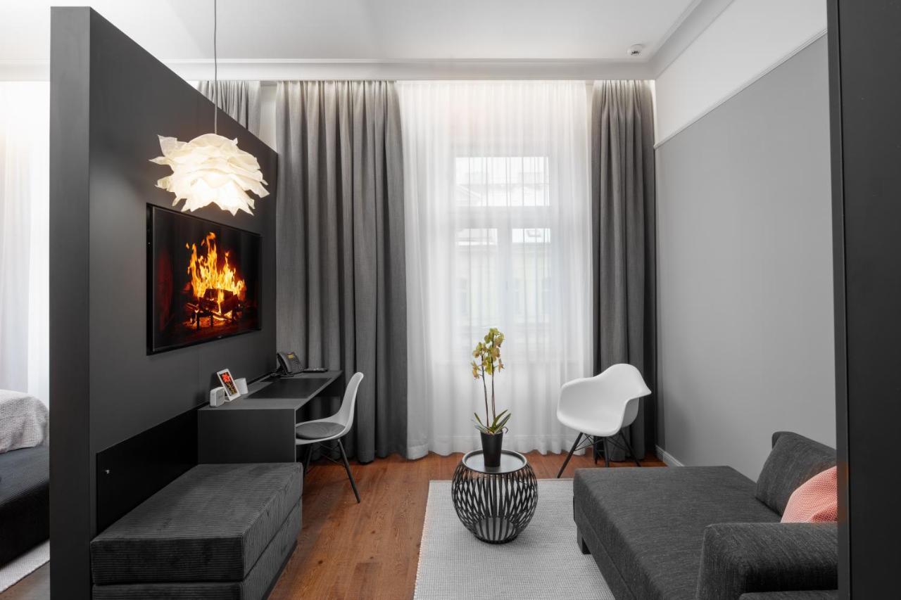 The Manes Boutique Hotel Прага Екстериор снимка