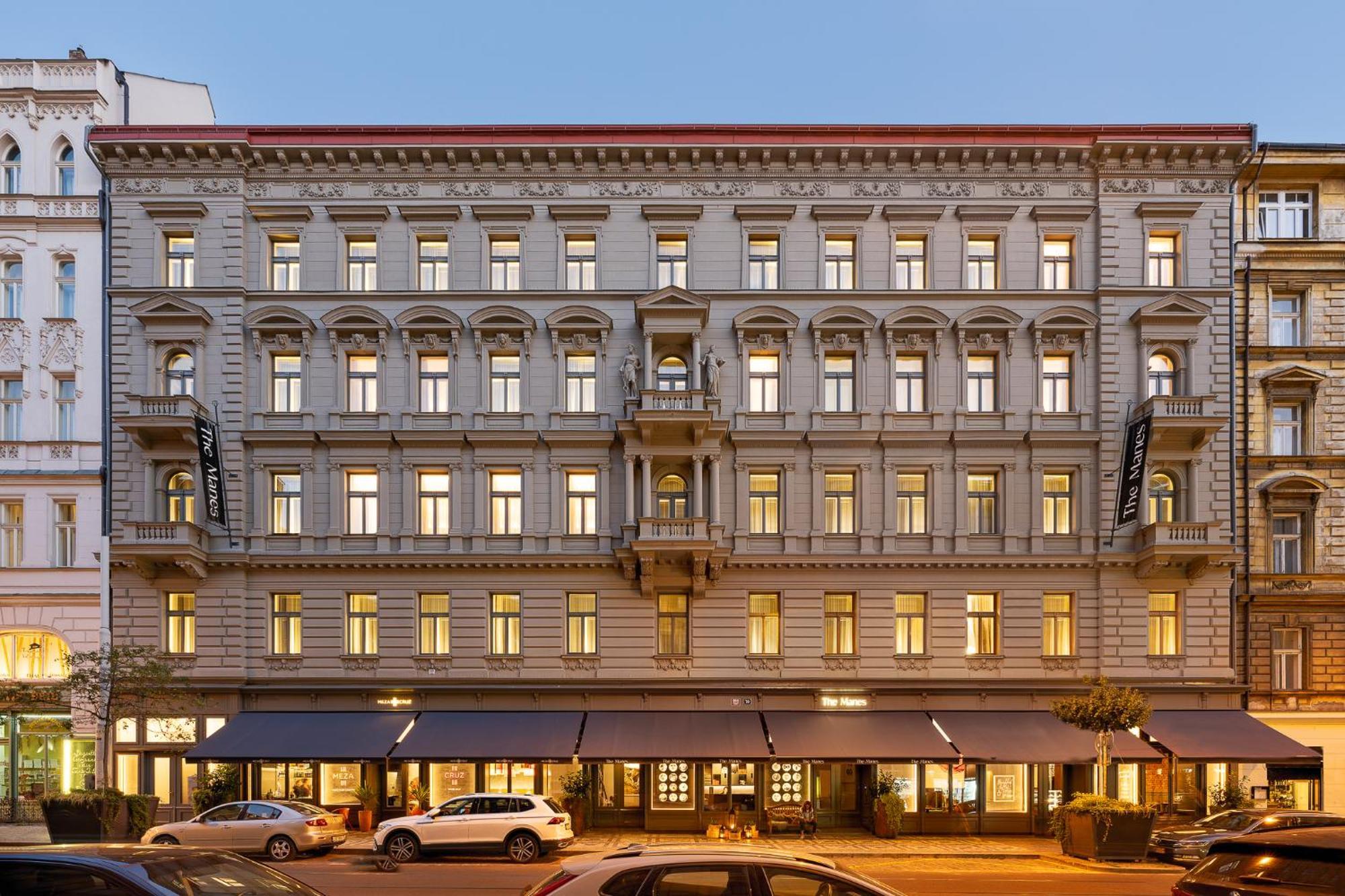 The Manes Boutique Hotel Прага Екстериор снимка