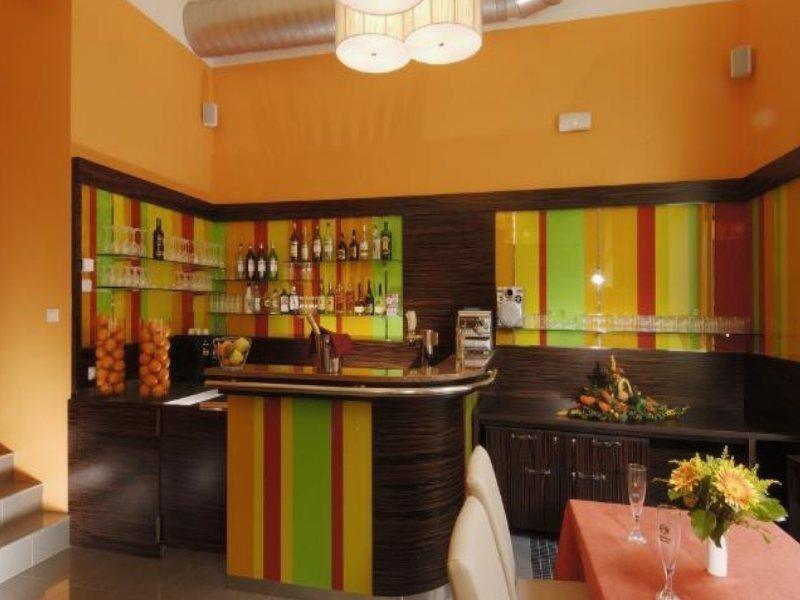 The Manes Boutique Hotel Прага Екстериор снимка
